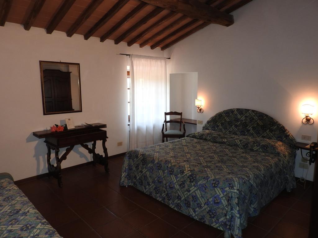 Relais Borgo Di Toiano Guest House Sovicille Exterior photo